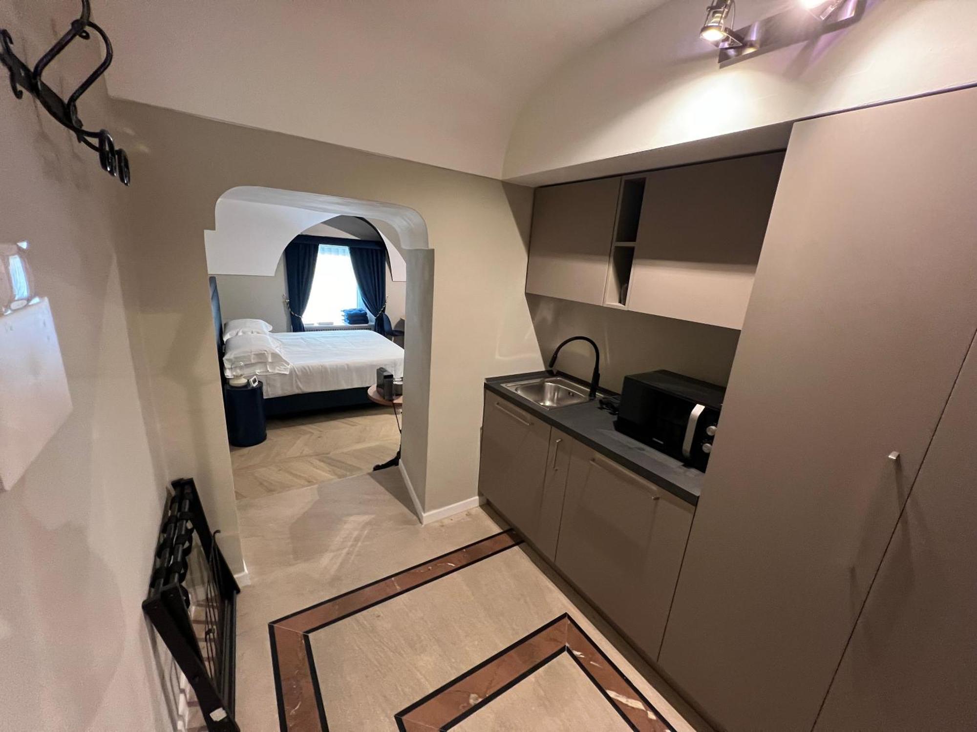 Rome Luxury Blue Suites- Love Esterno foto