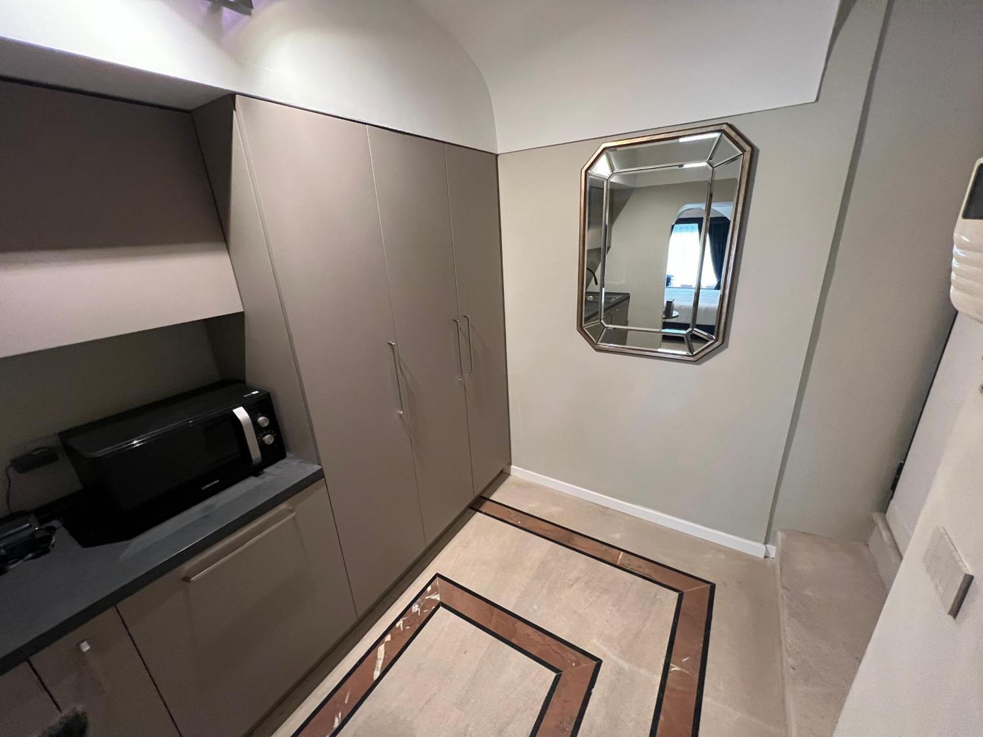 Rome Luxury Blue Suites- Love Esterno foto