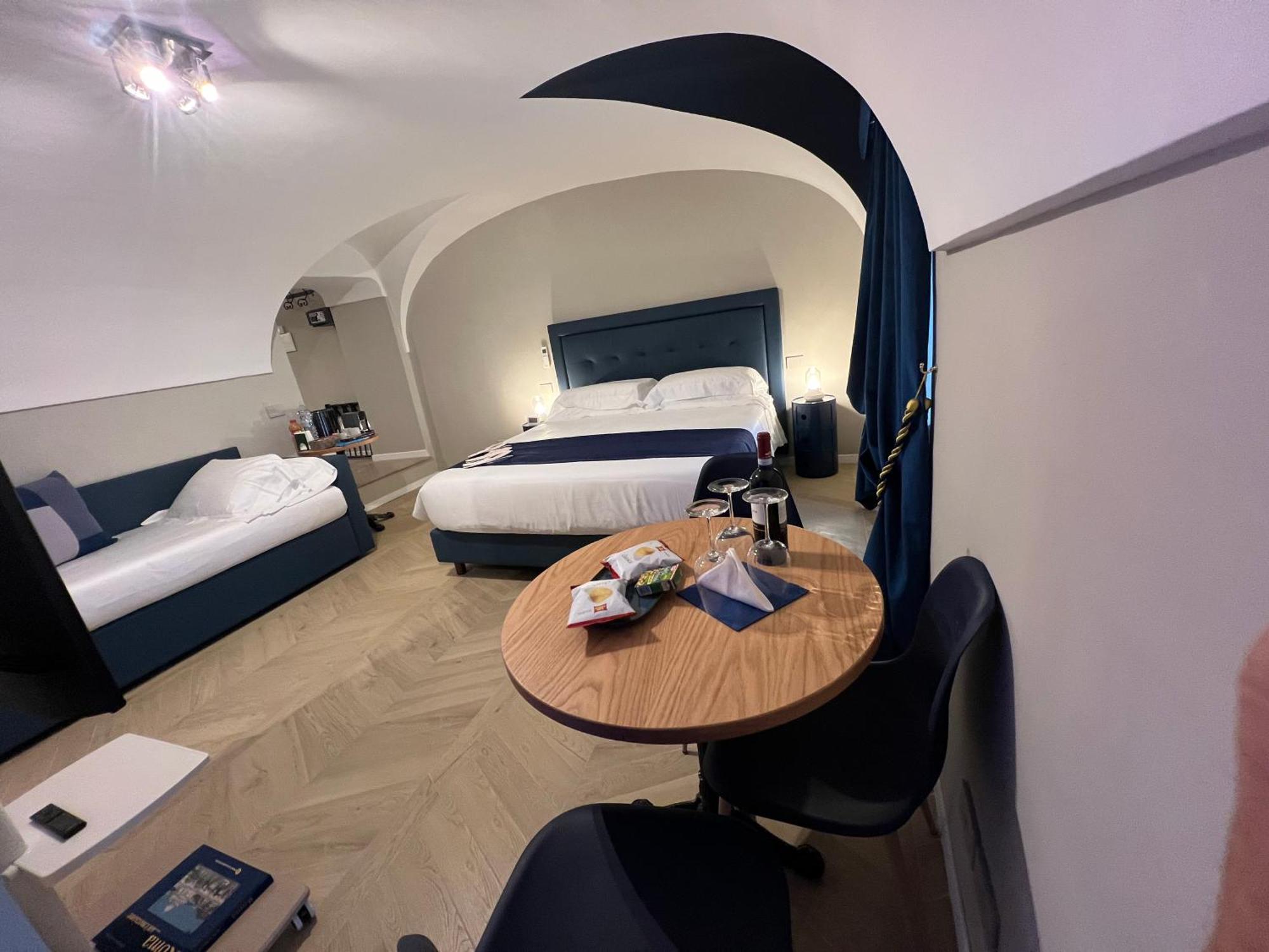 Rome Luxury Blue Suites- Love Esterno foto