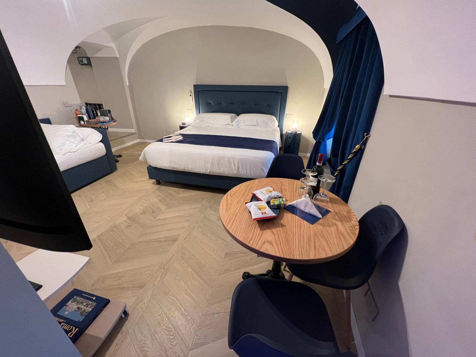 Rome Luxury Blue Suites- Love Esterno foto
