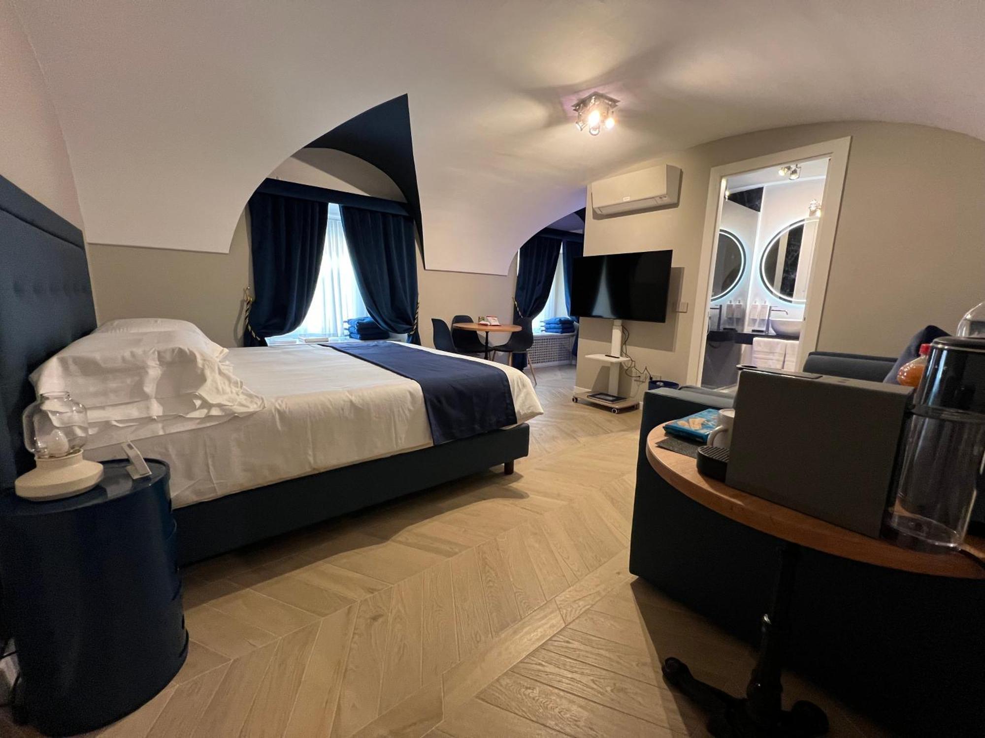 Rome Luxury Blue Suites- Love Esterno foto